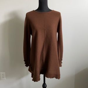 Charlie Page small brown button tunic